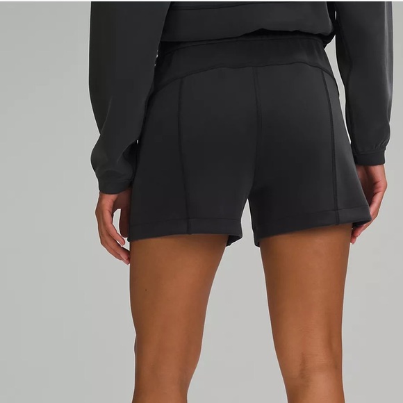 Softstreme High-Rise Short 4" Lulu lemon - Picture 3 of 4